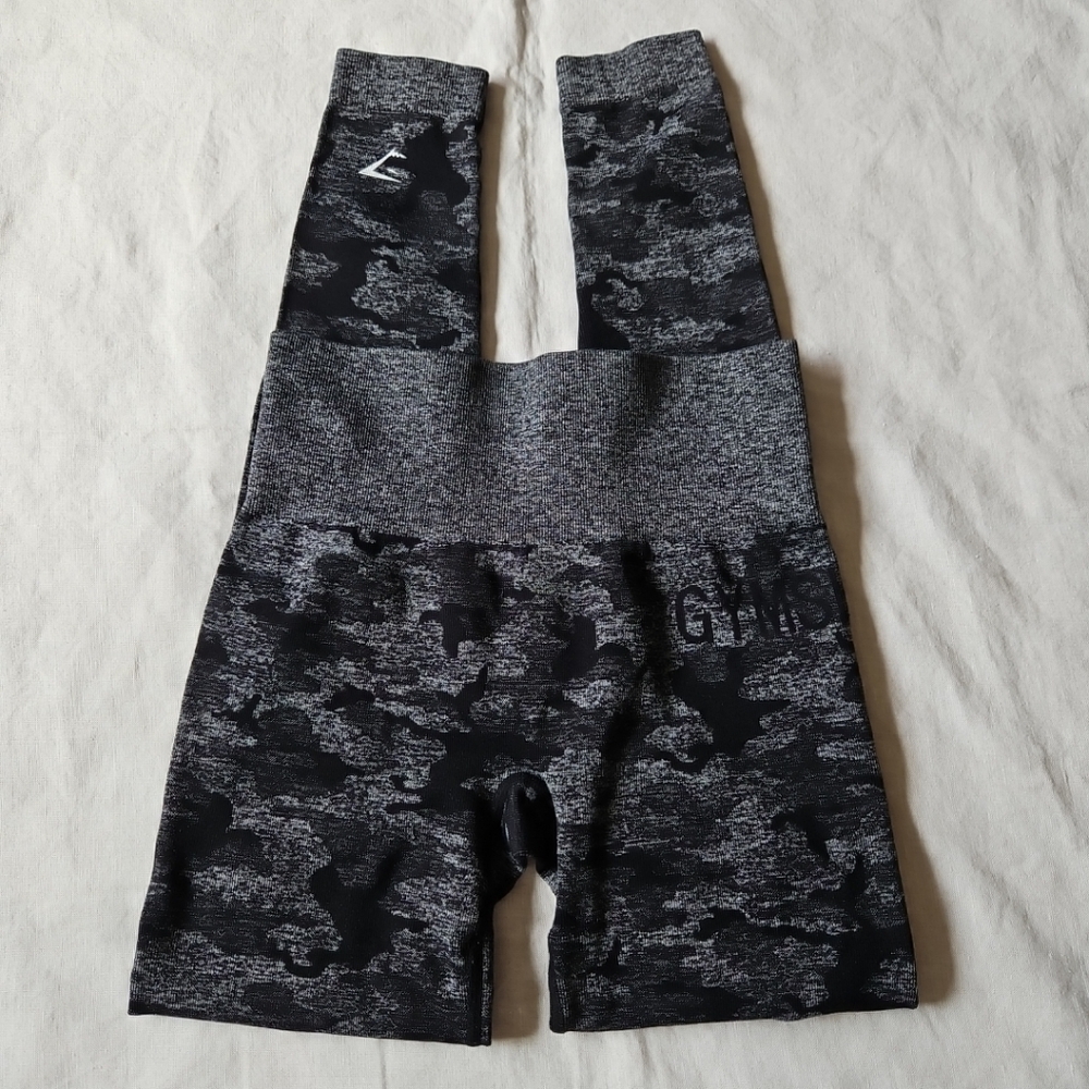 Gymshark Adapt Gray Black Camo  Leggings Size XSmall High Waist Camouflage